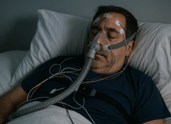 打鼾與睡眠呼吸中止症:認識成因、類型與有效治療方法
